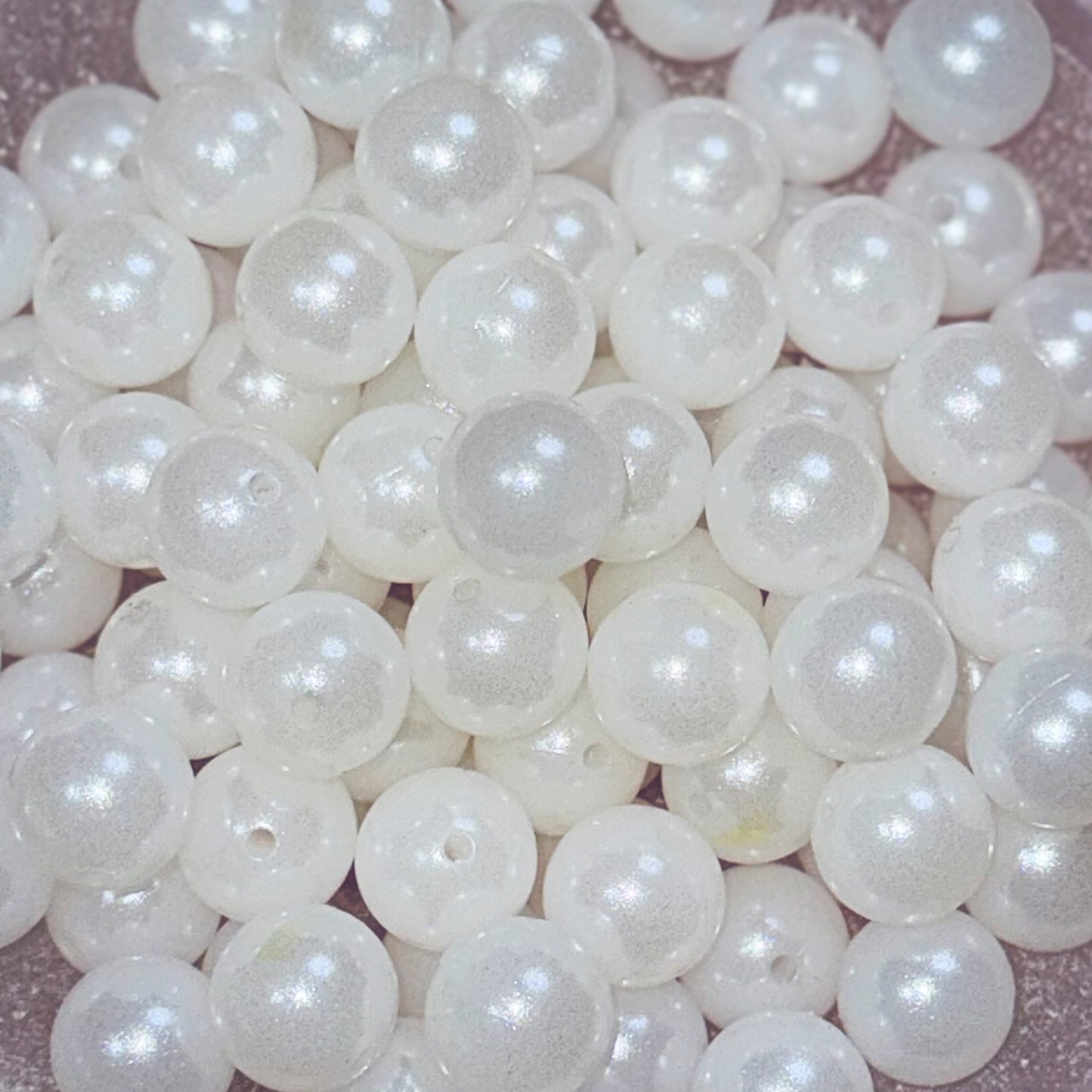 Jelly White Shimmer Silicone 15mm Bead