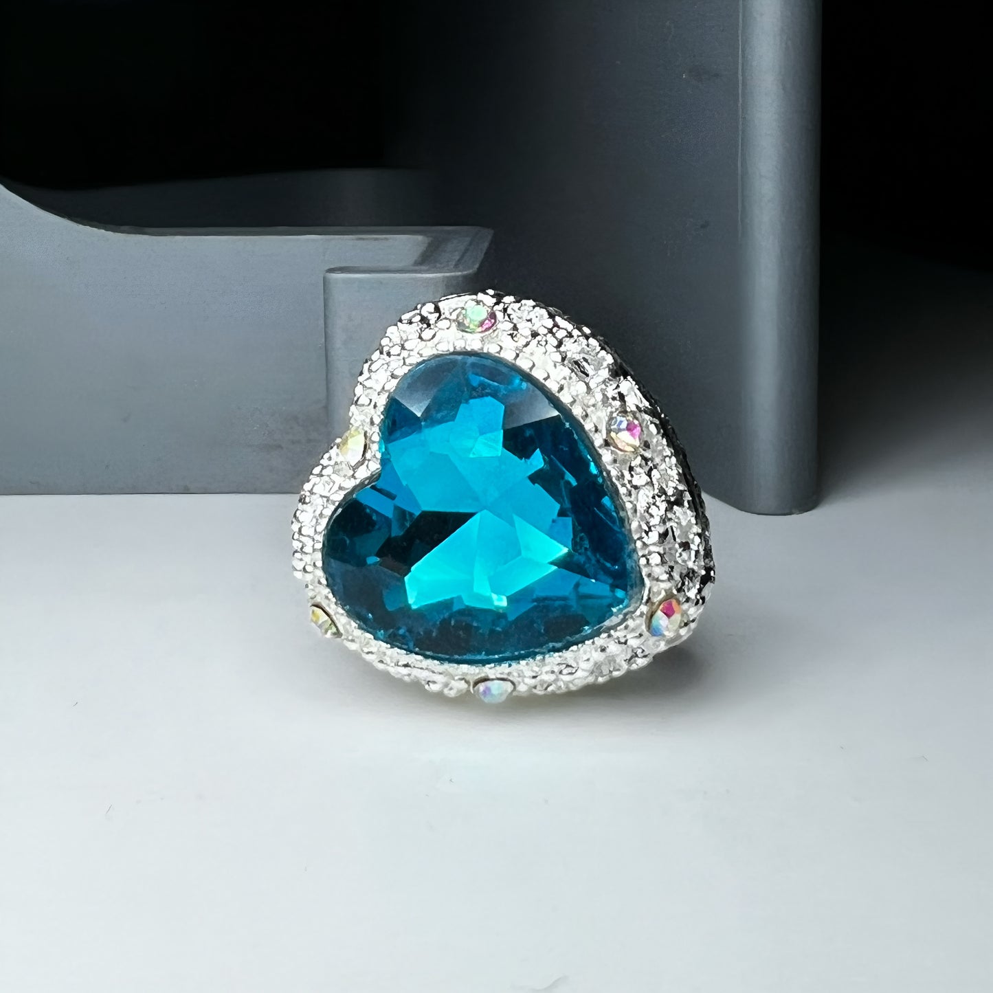 Heart Metal Rhinestone Bead