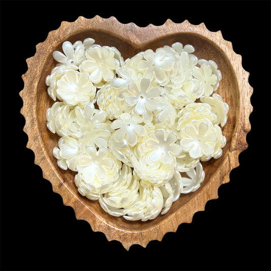 22mm Pearl Flower Spacers