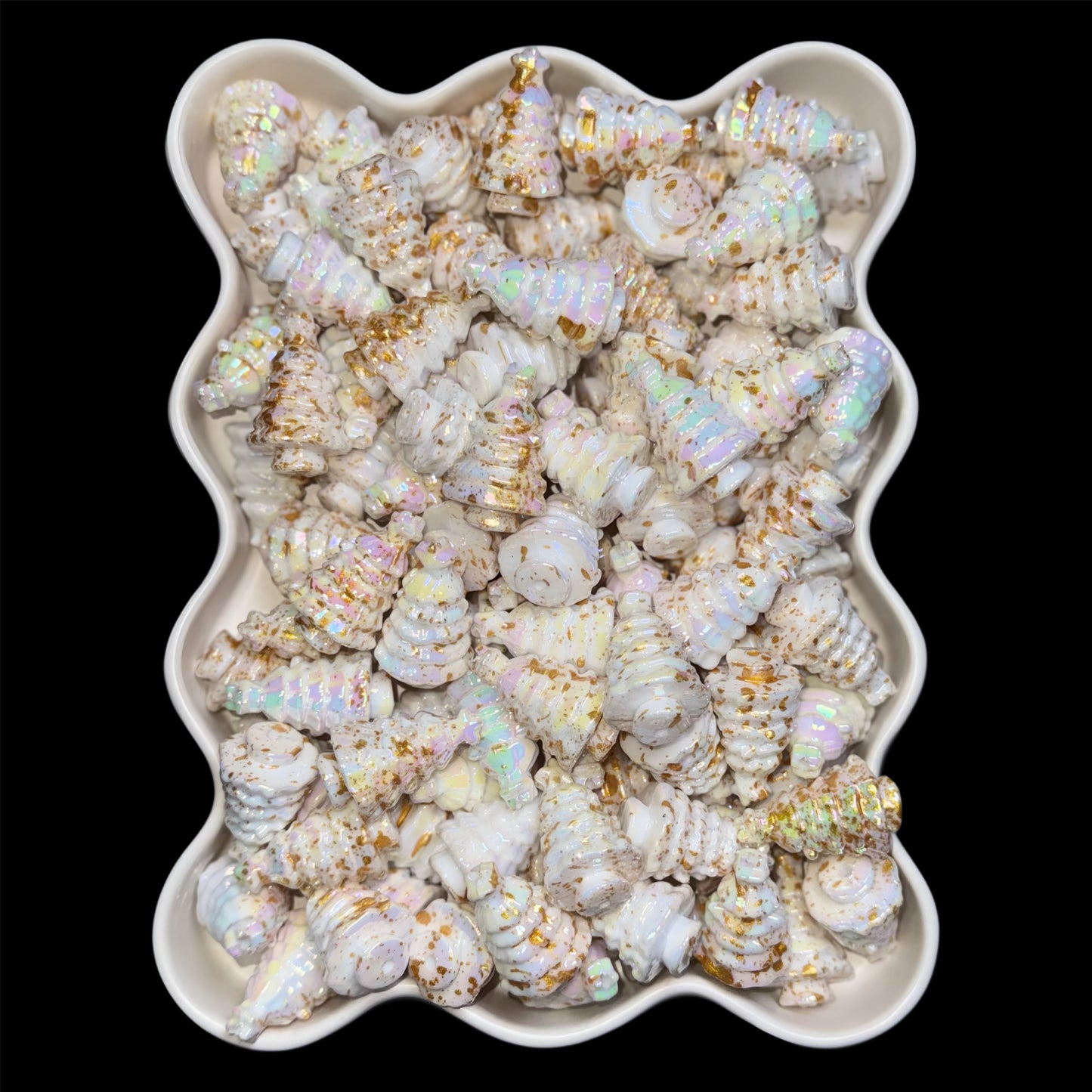"White" Gold Painted Christmas Tree 22mm Bead