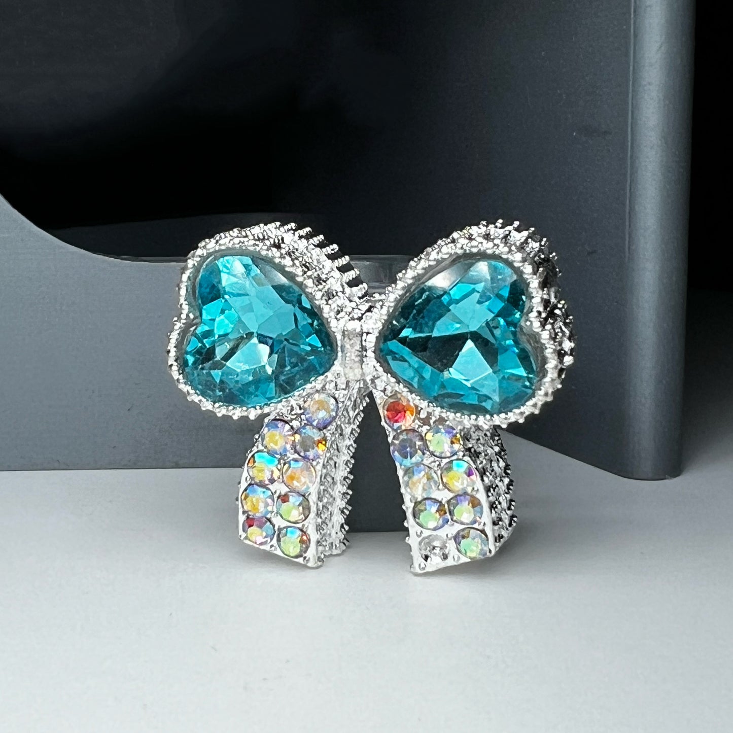 Bow Metal Rhinestone Bead