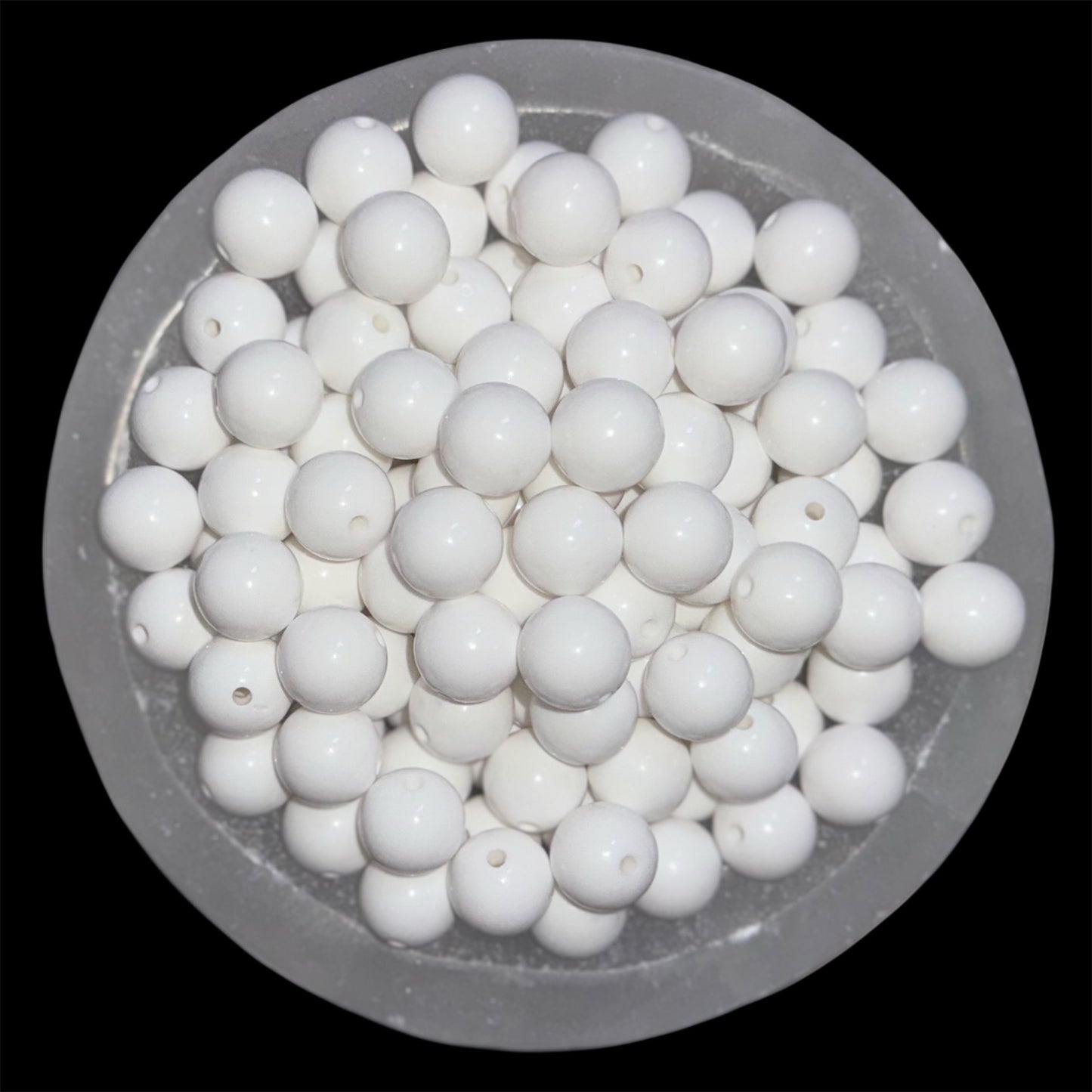 White Bubblegum 16mm Acrylic Bead
