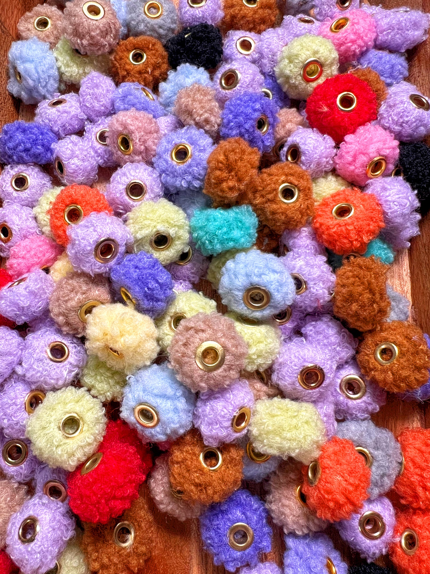 Sherpa Fuzzy Beads Mix