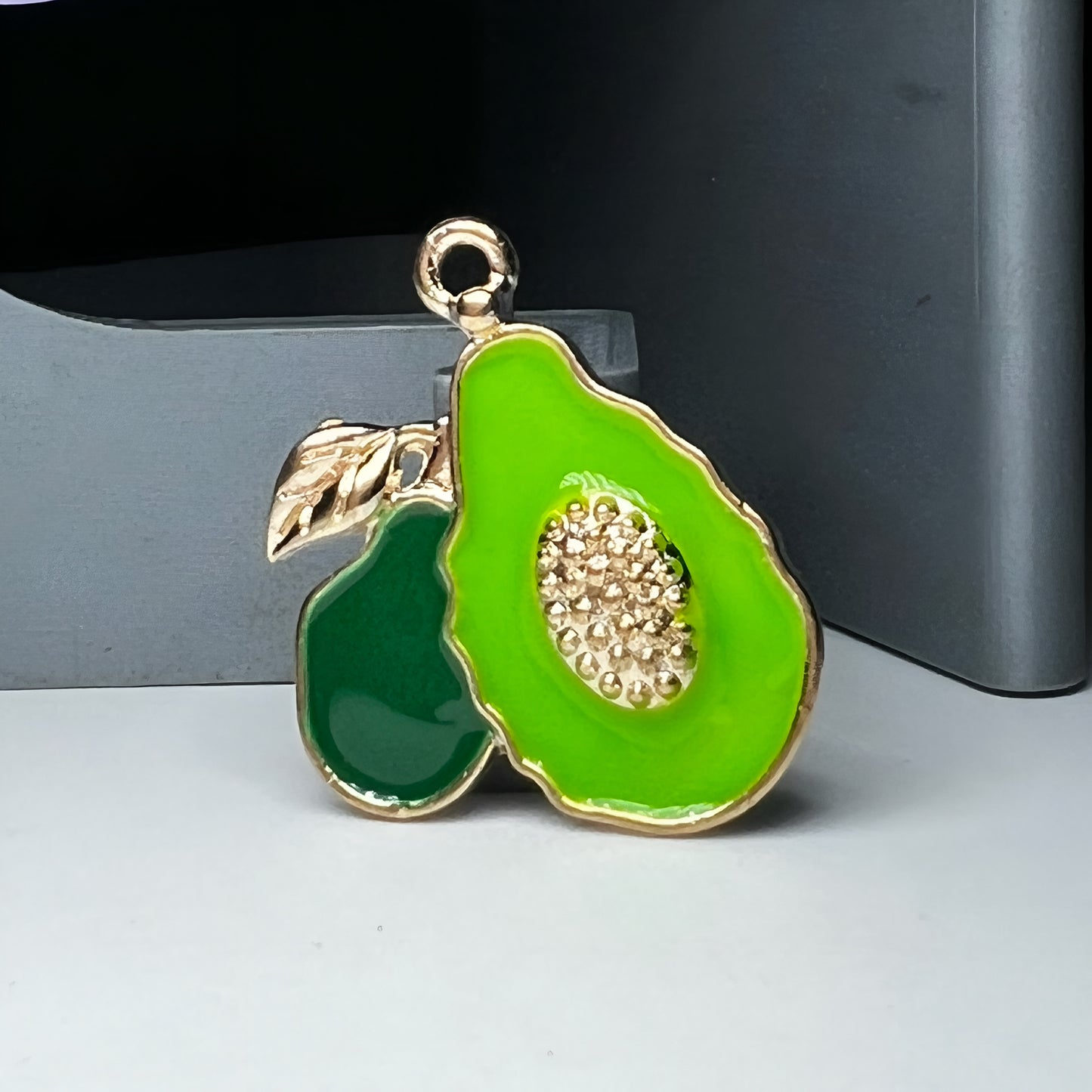 Gold Avocado (large)