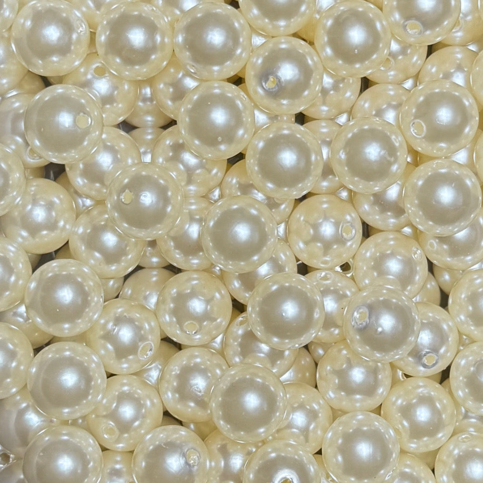 "Cream" Pearl Acrylic 16mm Bead
