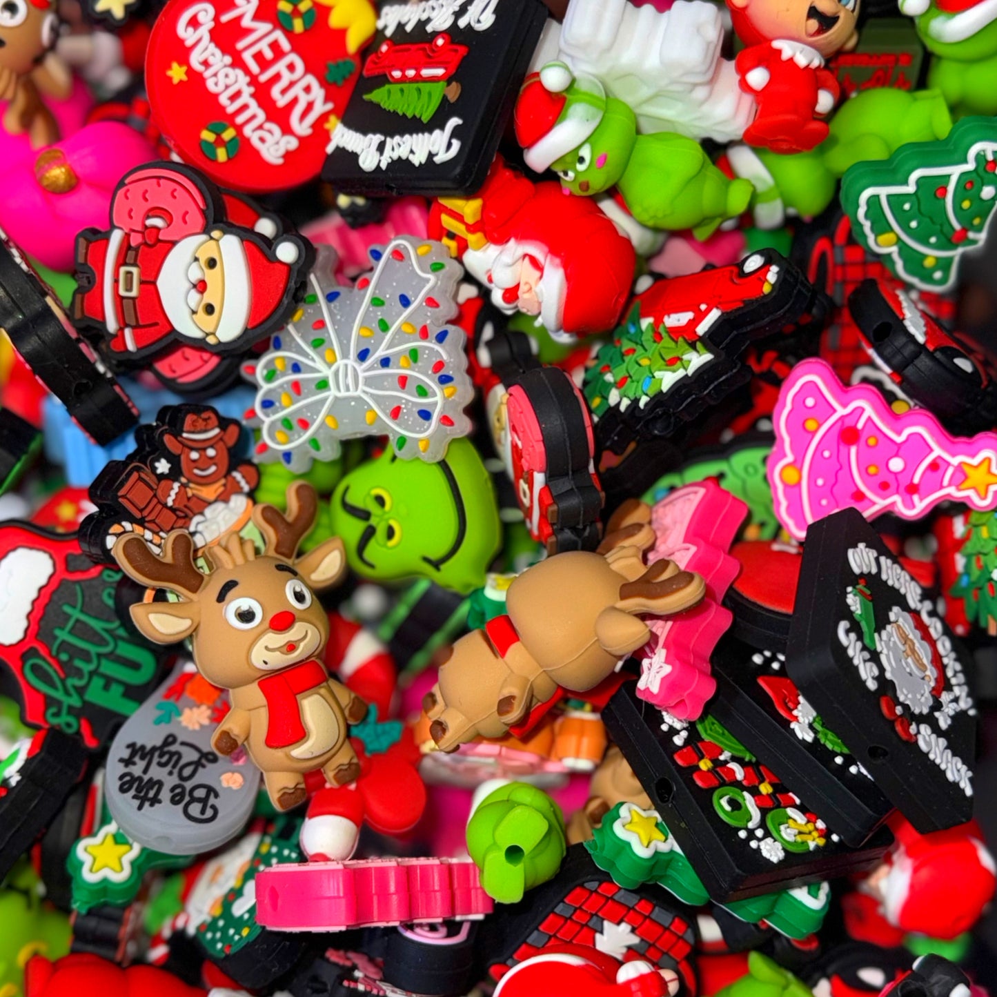 Christmas Focal Scoop Mystery Mix