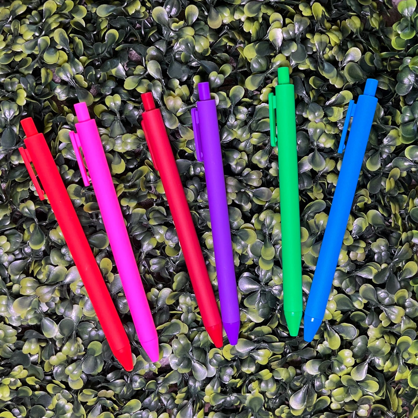 Plastic Click Pens