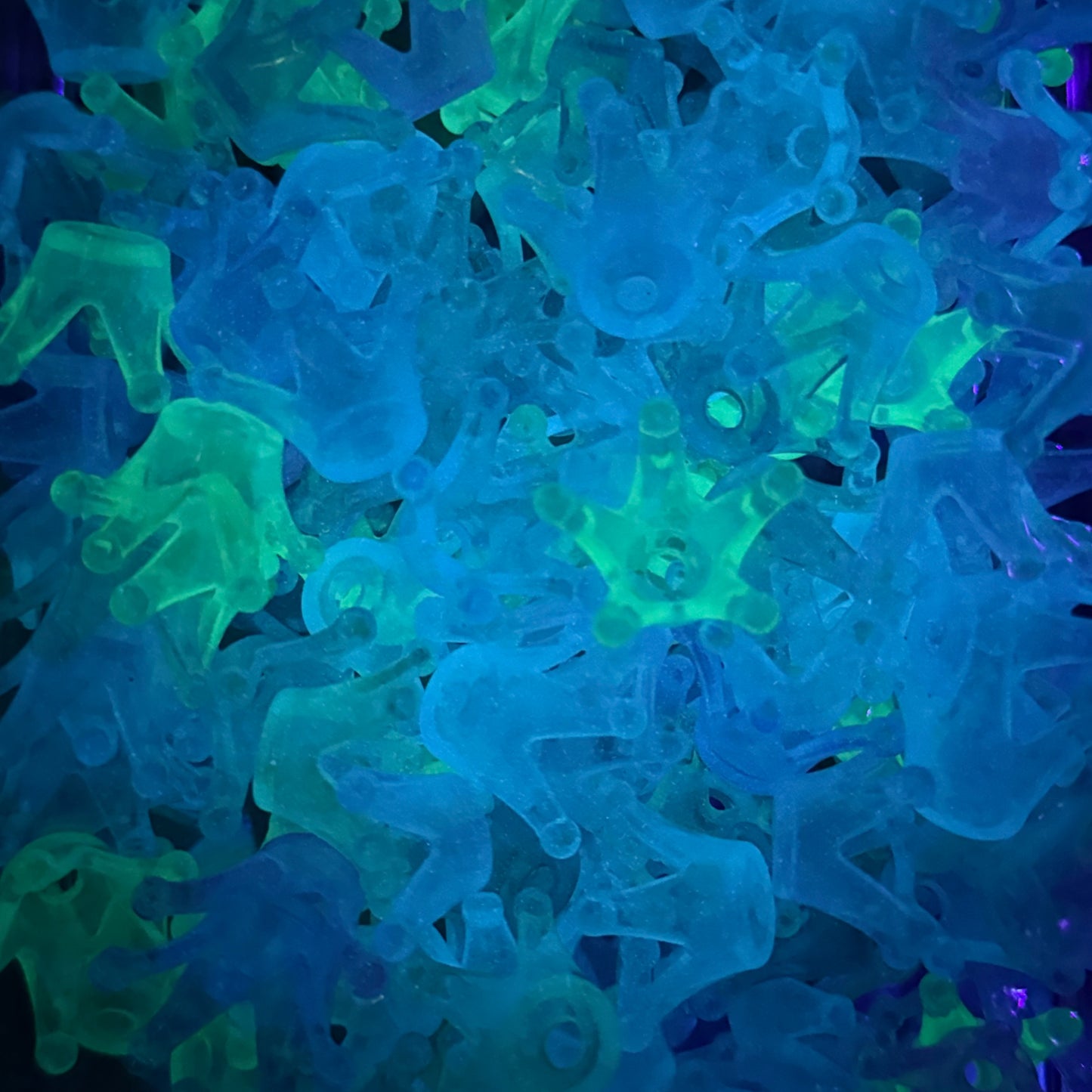 Crown Iridescent Jelly Mix 25mm Acrylic Bead (5ct)