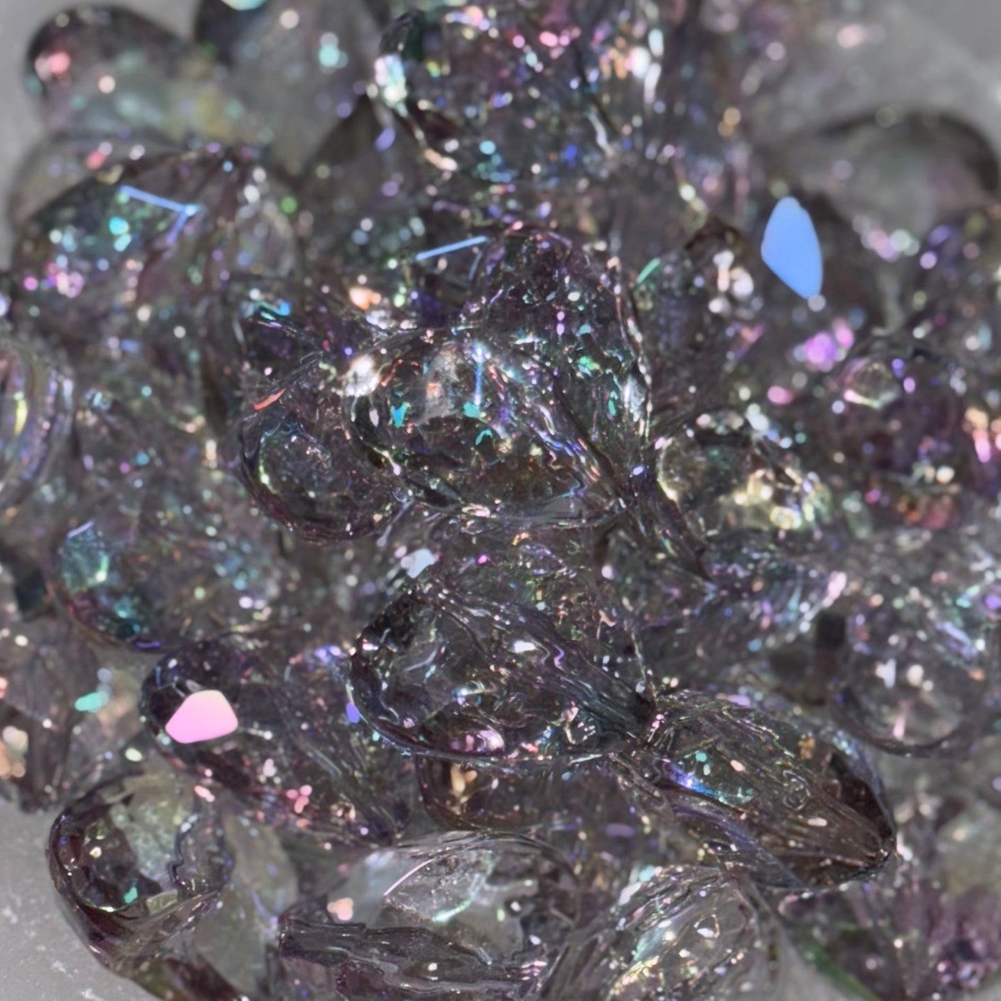 UV Grey 3D Hex Heart Clear 30mm Acrylic Bead