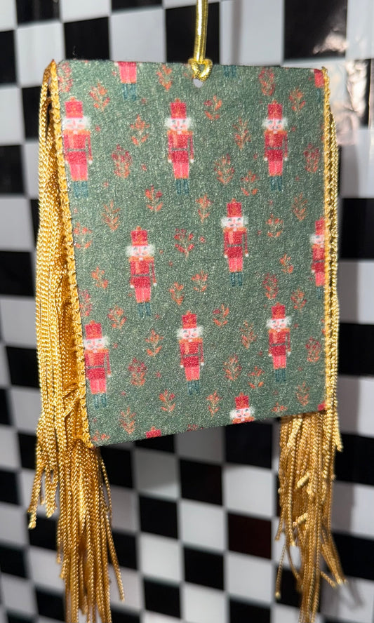 Everest Soldier Felt Freshie